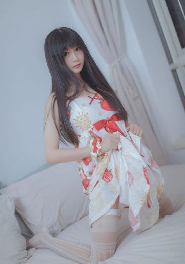 强j2:制服y惑