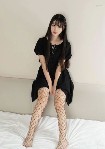 25岁的女高学生无删樱花