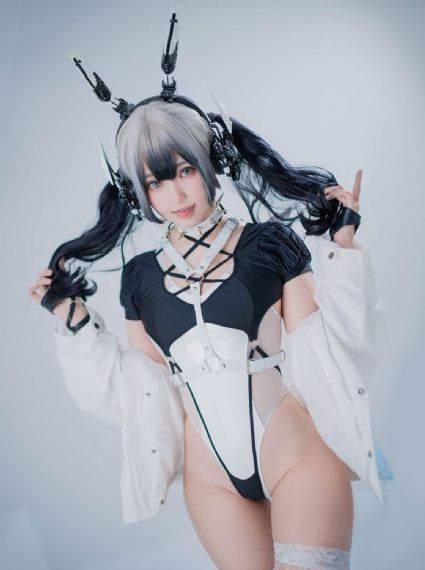 善良的的女秘书