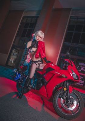 年轻的女教师5